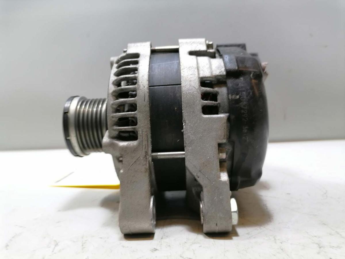 Ford Fiesta MK7 original Lichtmaschine Generator 1,1 52KW Bj.2018